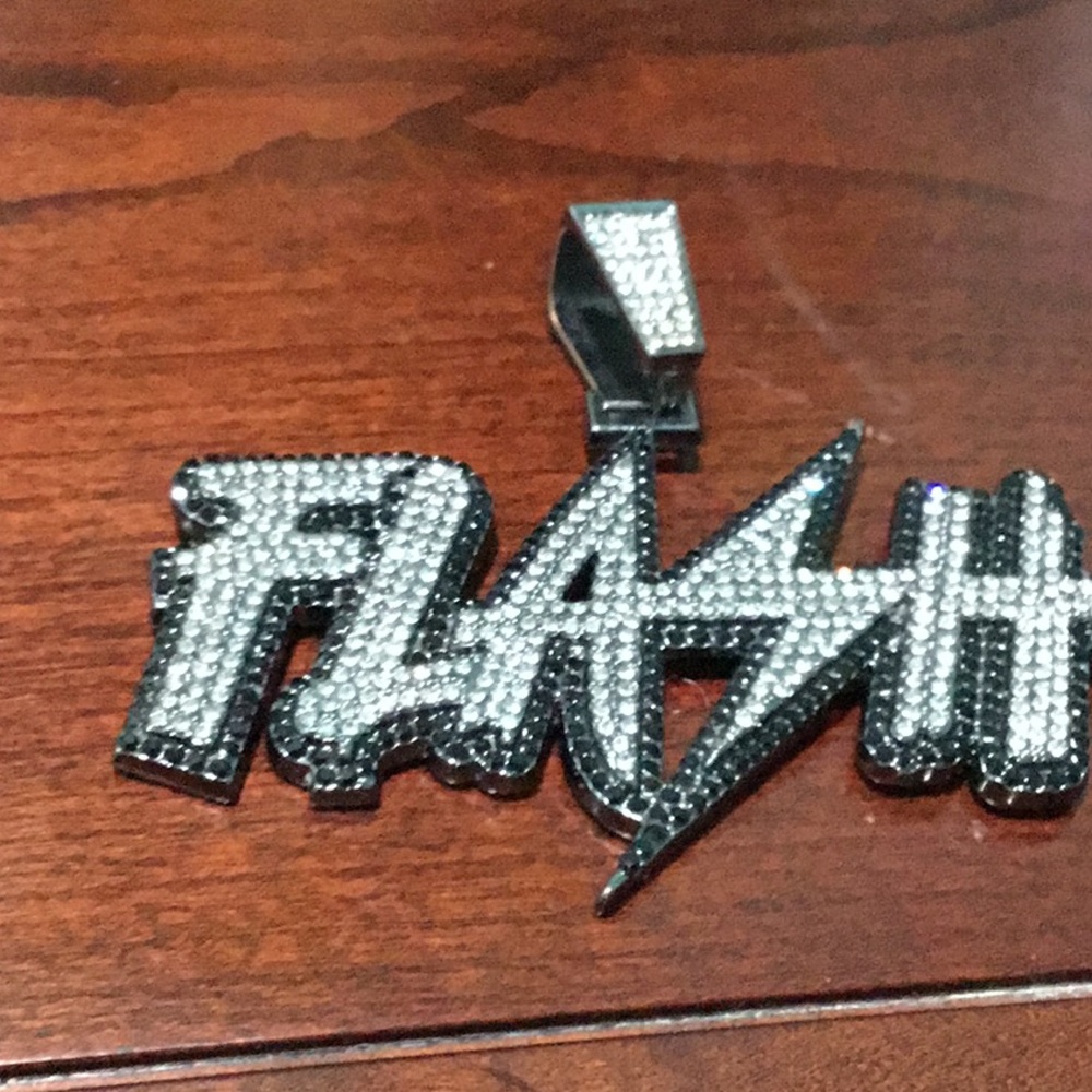 Pendant - Picture 4 of 4